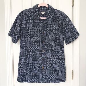 MERONA • Gray + Black Geometric Print Short Sleeve Button Down Collar Shirt